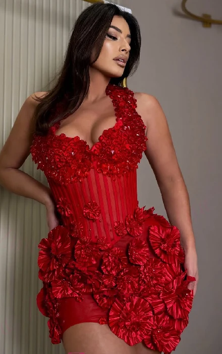 Sweetheart Straps Sleeveless Rhinestone Floral Embellished Short Mermaid Dress - M